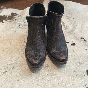 ARIAT WOMEN'S Style No. 10034044 Dixon Western Boot